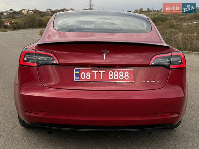 Тесла Модель 3 2021 в Дрогобыче на Automoto.ua Красный Тесла Модель 3, объемом двигателя 0 л и пробегом 145 тыс. км за 19599 $, фото 26 на Automoto.ua