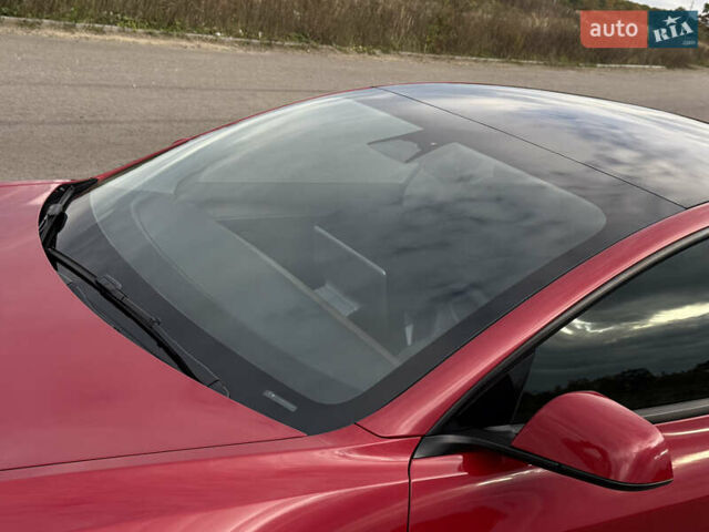 Тесла Модель 3 2021 в Дрогобыче на Automoto.ua Красный Тесла Модель 3, объемом двигателя 0 л и пробегом 145 тыс. км за 19599 $, фото 12 на Automoto.ua