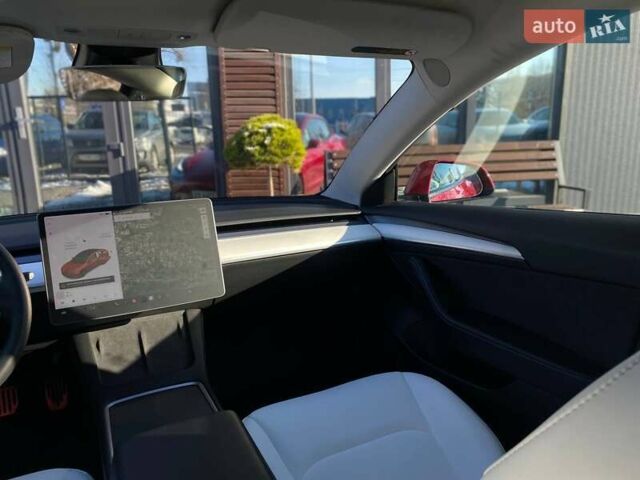 Красный Тесла Модель 3, объемом двигателя 0 л и пробегом 147 тыс. км за 18900 $, фото 6 на Automoto.ua