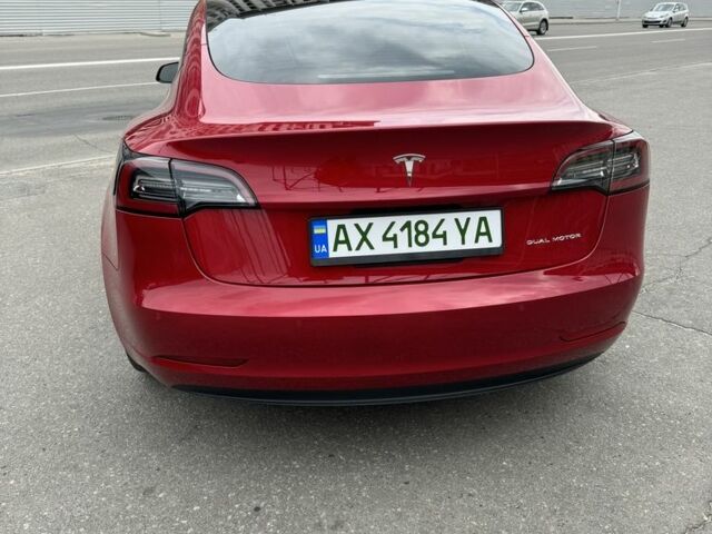 Красный Тесла Модель 3, объемом двигателя 0 л и пробегом 56 тыс. км за 22000 $, фото 2 на Automoto.ua