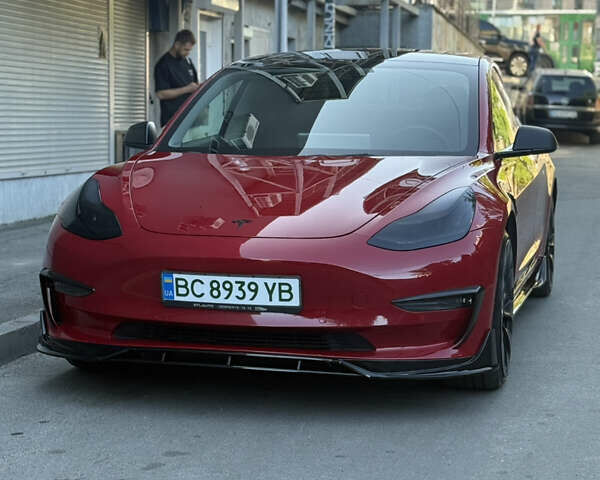 Червоний Тесла Модель 3, об'ємом двигуна 0 л та пробігом 112 тис. км за 20998 $, фото 1 на Automoto.ua