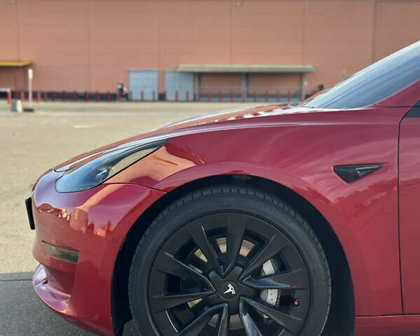 Красный Тесла Модель 3, объемом двигателя 0 л и пробегом 86 тыс. км за 21900 $, фото 10 на Automoto.ua