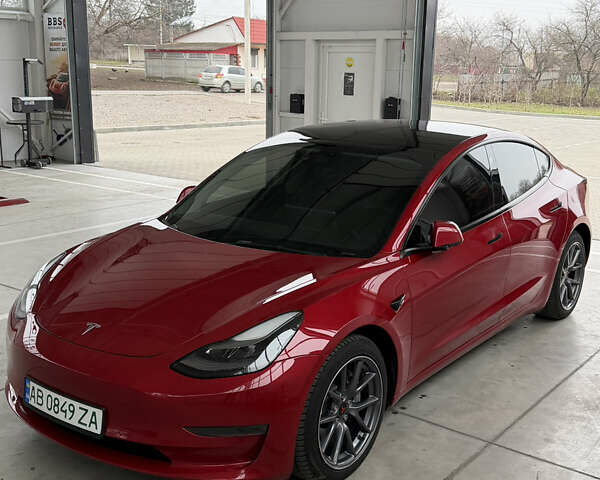 Красный Тесла Модель 3, объемом двигателя 0 л и пробегом 96 тыс. км за 18900 $, фото 9 на Automoto.ua