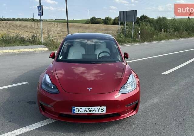 Тесла Модель 3 2022 у Львові на Automoto.ua Червоний Тесла Модель 3, об'ємом двигуна 0 л та пробігом 69 тис. км за 25200 $, фото 16 на Automoto.ua