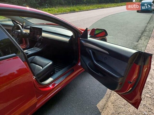 Червоний Тесла Модель 3, об'ємом двигуна 0 л та пробігом 207 тис. км за 16500 $, фото 10 на Automoto.ua