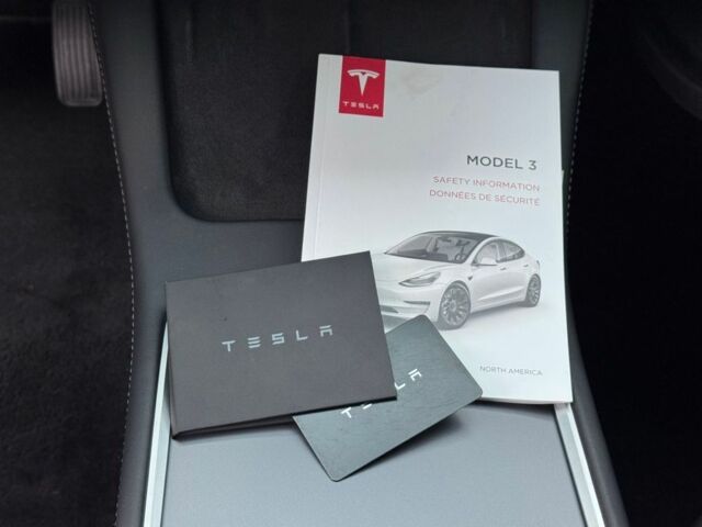 Червоний Тесла Модель 3, об'ємом двигуна 0 л та пробігом 65 тис. км за 21500 $, фото 20 на Automoto.ua