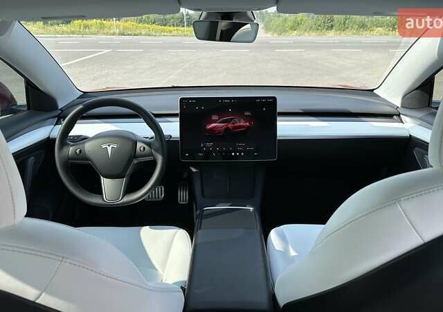 Тесла Модель 3 2022 у Львові на Automoto.ua Червоний Тесла Модель 3, об'ємом двигуна 0 л та пробігом 69 тис. км за 25200 $, фото 29 на Automoto.ua