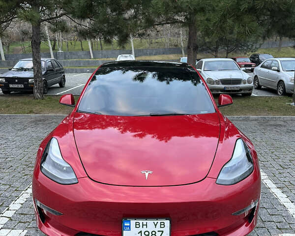 Красный Тесла Модель 3, объемом двигателя 0 л и пробегом 29 тыс. км за 23000 $, фото 1 на Automoto.ua