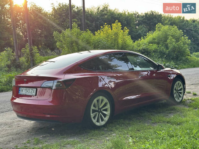 Красный Тесла Модель 3, объемом двигателя 0 л и пробегом 144 тыс. км за 15999 $, фото 7 на Automoto.ua
