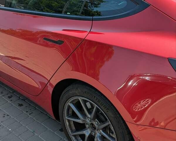 Червоний Тесла Модель 3, об'ємом двигуна 0 л та пробігом 212 тис. км за 18900 $, фото 9 на Automoto.ua