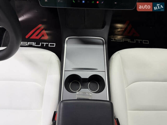 Червоний Тесла Модель 3, об'ємом двигуна 0 л та пробігом 43 тис. км за 22900 $, фото 25 на Automoto.ua