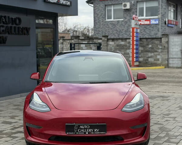 Красный Тесла Модель 3, объемом двигателя 0 л и пробегом 43 тыс. км за 19888 $, фото 3 на Automoto.ua