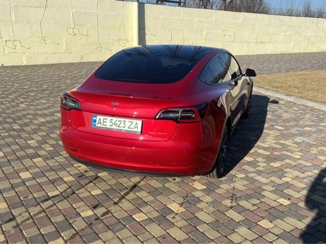 Красный Тесла Модель 3, объемом двигателя 0 л и пробегом 35 тыс. км за 22000 $, фото 2 на Automoto.ua