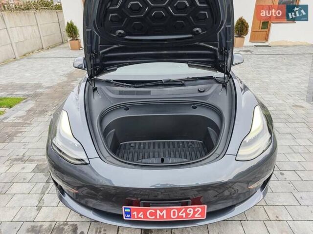 Червоний Тесла Модель 3, об'ємом двигуна 0 л та пробігом 59 тис. км за 20700 $, фото 26 на Automoto.ua