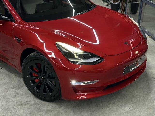 Червоний Тесла Модель 3, об'ємом двигуна 0 л та пробігом 43 тис. км за 22900 $, фото 1 на Automoto.ua