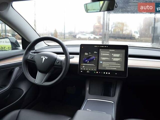 Червоний Тесла Модель 3, об'ємом двигуна 0 л та пробігом 8 тис. км за 26500 $, фото 3 на Automoto.ua