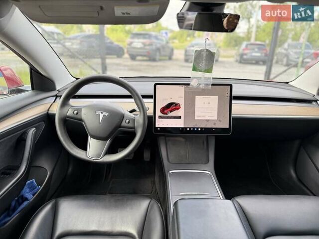 Красный Тесла Модель 3, объемом двигателя 0 л и пробегом 126 тыс. км за 18900 $, фото 9 на Automoto.ua