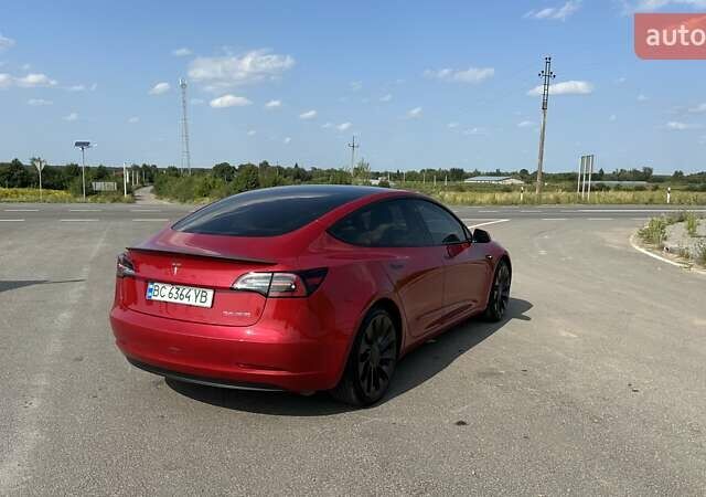 Тесла Модель 3 2022 у Львові на Automoto.ua Червоний Тесла Модель 3, об'ємом двигуна 0 л та пробігом 69 тис. км за 25200 $, фото 8 на Automoto.ua