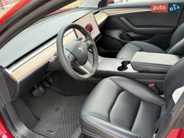 Красный Тесла Модель 3, объемом двигателя 0 л и пробегом 172 тыс. км за 17000 $, фото 9 на Automoto.ua