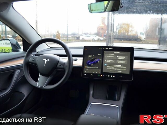 Червоний Тесла Модель 3, об'ємом двигуна 0.37 л та пробігом 12 тис. км за 21400 $, фото 1 на Automoto.ua