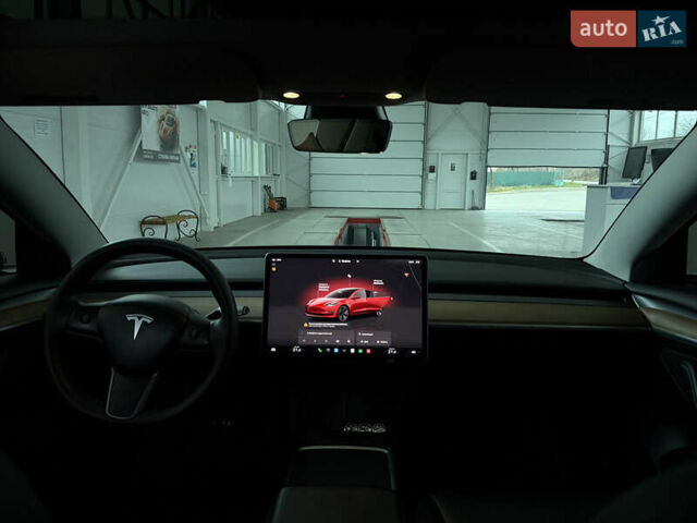 Красный Тесла Модель 3, объемом двигателя 0 л и пробегом 96 тыс. км за 18900 $, фото 12 на Automoto.ua