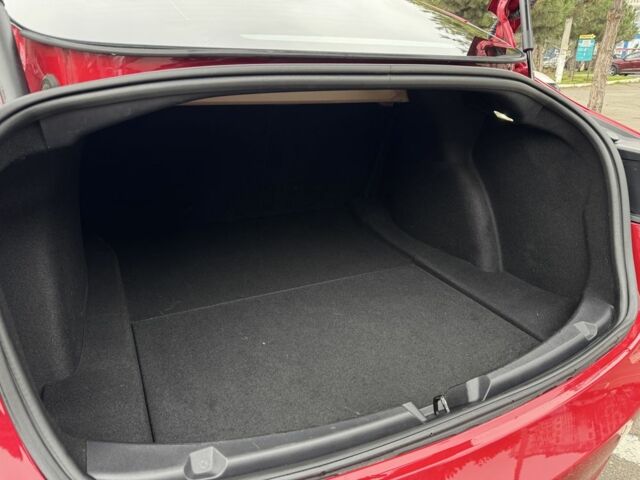 Червоний Тесла Модель 3, об'ємом двигуна 0 л та пробігом 30 тис. км за 23900 $, фото 19 на Automoto.ua