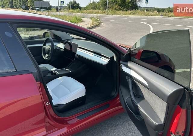 Тесла Модель 3 2022 у Львові на Automoto.ua Червоний Тесла Модель 3, об'ємом двигуна 0 л та пробігом 69 тис. км за 25200 $, фото 31 на Automoto.ua