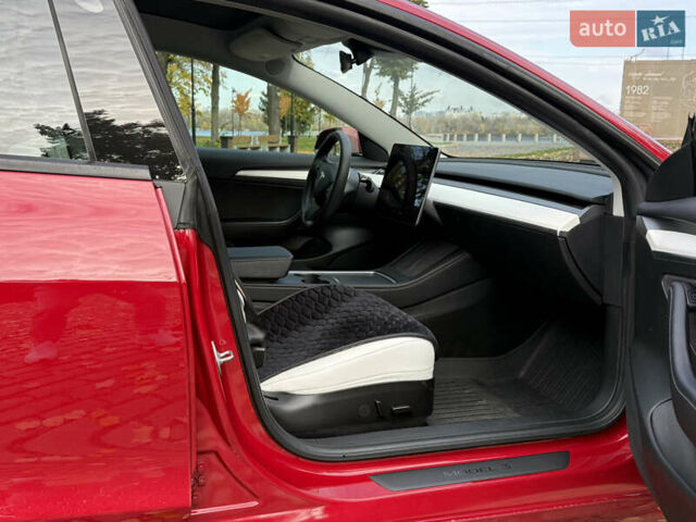 Червоний Тесла Модель 3, об'ємом двигуна 0 л та пробігом 108 тис. км за 19800 $, фото 9 на Automoto.ua