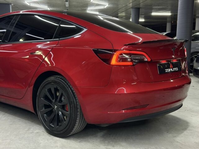 Червоний Тесла Модель 3, об'ємом двигуна 0 л та пробігом 43 тис. км за 22900 $, фото 15 на Automoto.ua