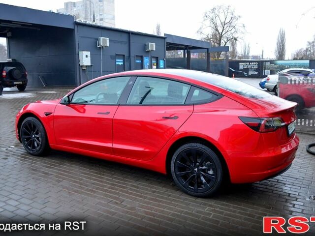 Червоний Тесла Модель 3, об'ємом двигуна 0.37 л та пробігом 12 тис. км за 21400 $, фото 3 на Automoto.ua