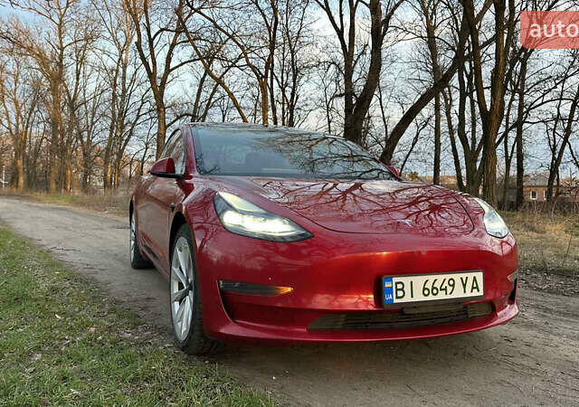 Красный Тесла Модель 3, объемом двигателя 0 л и пробегом 177 тыс. км за 16000 $, фото 2 на Automoto.ua