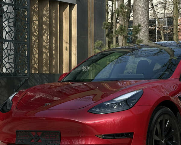 Тесла Модель 3 2022 в Виннице на Automoto.ua Красный Тесла Модель 3, объемом двигателя 0 л и пробегом 1 тыс. км за 25000 $, фото 2 на Automoto.ua