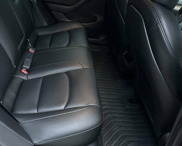 Красный Тесла Модель 3, объемом двигателя 0 л и пробегом 29 тыс. км за 23000 $, фото 13 на Automoto.ua