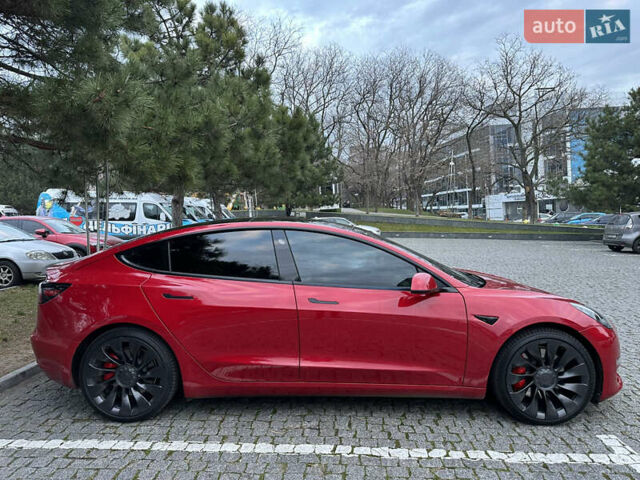 Красный Тесла Модель 3, объемом двигателя 0 л и пробегом 29 тыс. км за 23000 $, фото 5 на Automoto.ua
