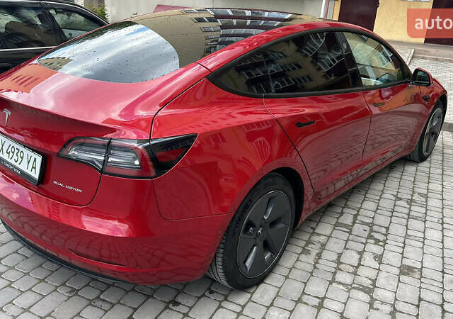 Красный Тесла Модель 3, объемом двигателя 0 л и пробегом 105 тыс. км за 22700 $, фото 5 на Automoto.ua