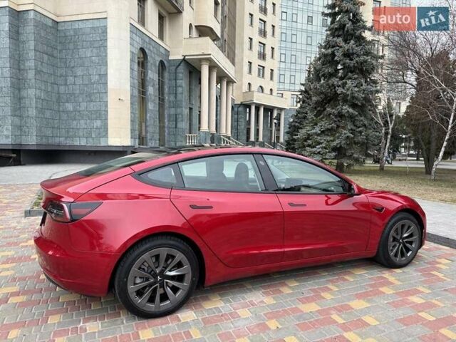 Червоний Тесла Модель 3, об'ємом двигуна 0 л та пробігом 60 тис. км за 24000 $, фото 5 на Automoto.ua