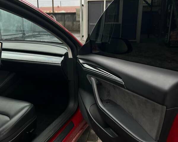 Красный Тесла Модель 3, объемом двигателя 0 л и пробегом 106 тыс. км за 17500 $, фото 9 на Automoto.ua