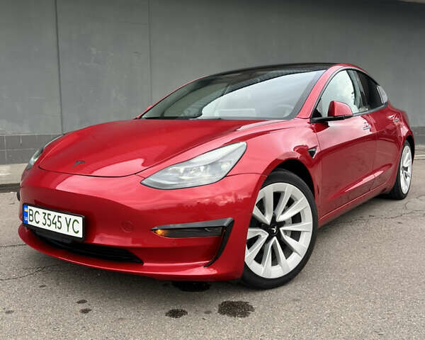 Тесла Модель 3 2022 в Львове на Automoto.ua Красный Тесла Модель 3, объемом двигателя 0 л и пробегом 112 тыс. км за 18900 $, фото 3 на Automoto.ua