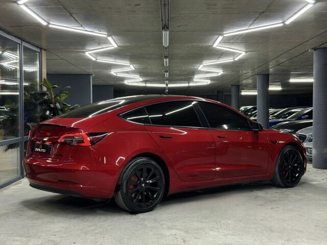 Червоний Тесла Модель 3, об'ємом двигуна 0 л та пробігом 43 тис. км за 22900 $, фото 10 на Automoto.ua