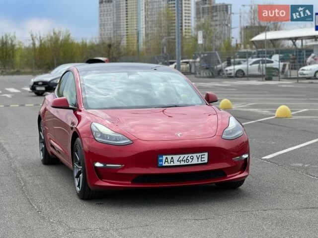 Красный Тесла Модель 3, объемом двигателя 0 л и пробегом 135 тыс. км за 22800 $, фото 2 на Automoto.ua