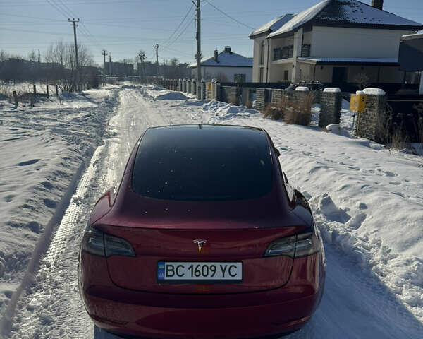 Красный Тесла Модель 3, объемом двигателя 0 л и пробегом 156 тыс. км за 18900 $, фото 3 на Automoto.ua