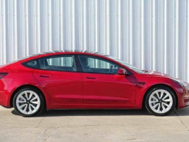 Красный Тесла Модель 3, объемом двигателя 0 л и пробегом 45 тыс. км за 9000 $, фото 3 на Automoto.ua