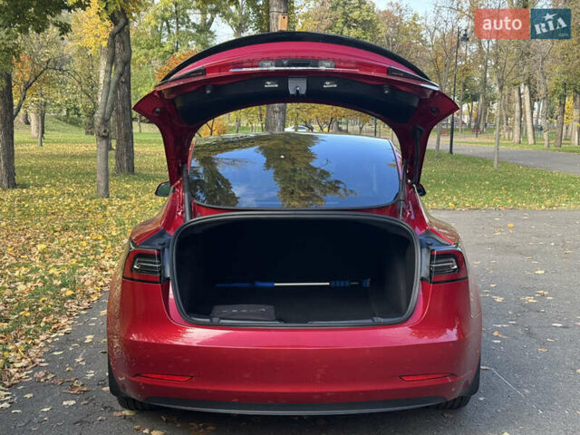 Червоний Тесла Модель 3, об'ємом двигуна 0 л та пробігом 108 тис. км за 19800 $, фото 22 на Automoto.ua