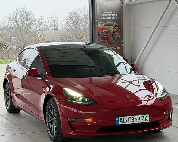 Красный Тесла Модель 3, объемом двигателя 0 л и пробегом 96 тыс. км за 18900 $, фото 2 на Automoto.ua
