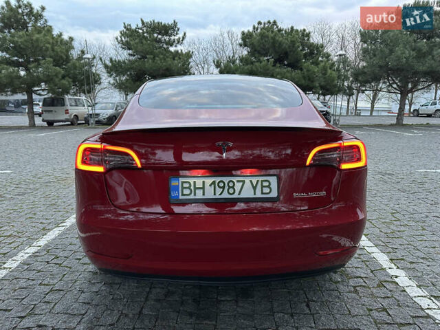 Красный Тесла Модель 3, объемом двигателя 0 л и пробегом 29 тыс. км за 23000 $, фото 7 на Automoto.ua