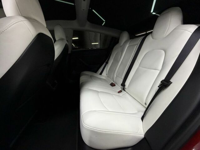 Червоний Тесла Модель 3, об'ємом двигуна 0 л та пробігом 43 тис. км за 22900 $, фото 18 на Automoto.ua