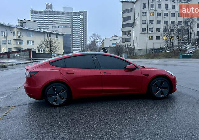 Красный Тесла Модель 3, объемом двигателя 0 л и пробегом 23 тыс. км за 23000 $, фото 12 на Automoto.ua