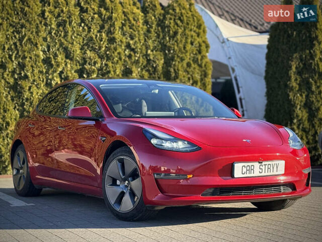 Красный Тесла Модель 3, объемом двигателя 0 л и пробегом 45 тыс. км за 19999 $, фото 1 на Automoto.ua