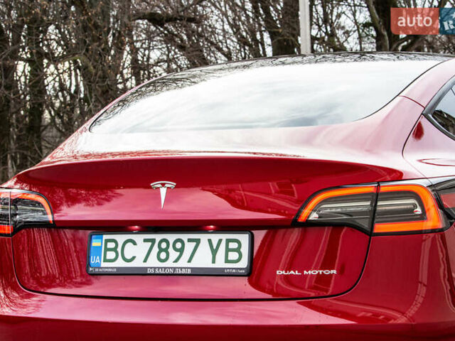 Червоний Тесла Модель 3, об'ємом двигуна 0 л та пробігом 38 тис. км за 23700 $, фото 20 на Automoto.ua