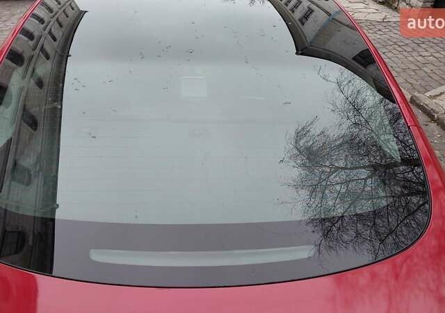 Червоний Тесла Модель 3, об'ємом двигуна 0 л та пробігом 247 тис. км за 16500 $, фото 10 на Automoto.ua